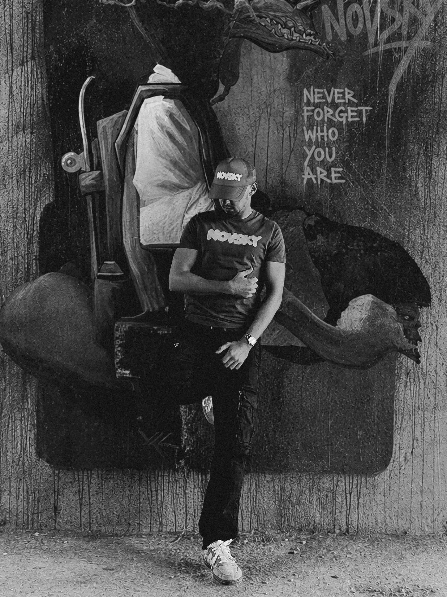 NOVSKY: THE AUTHENTICITY TEE [JUNGLE]